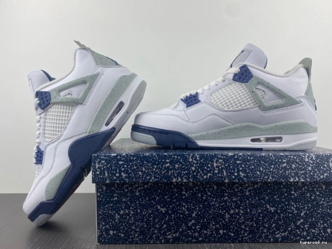 DH6927-140 Retro Jordan midnight navy 4 0917